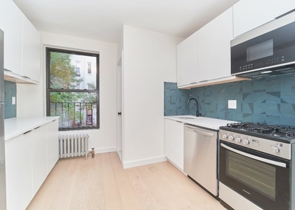 318 E 90th Street - Photo 1