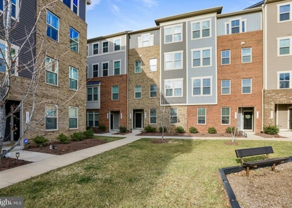 43011 Prophecy Terrace - Photo 1