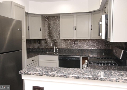 210 James Court - Photo 1