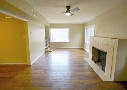 3309 Lawrence Street - Photo 1