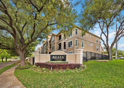 3231 Allen Parkway - Photo 1
