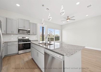 10719 Mason Rd - Photo 1