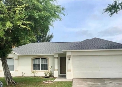 205 Churchill Court - Photo 1