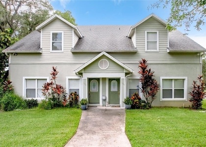 132 Orange Ave - Photo 1