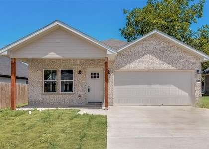 3012 Silver Street - Photo 1