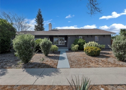 22222 Vanowen - Photo 1