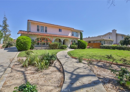 3744 Pine - Photo 1