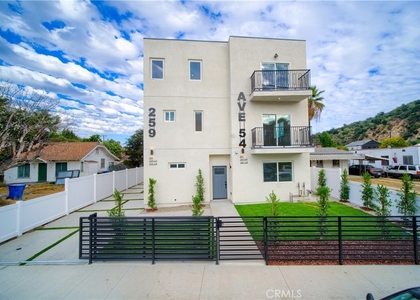 259 S Avenue 54 - Photo 1