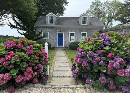 1429 Peconic Bay Boulevard - Photo 1