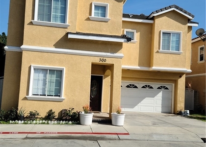 300 Lampman Way - Photo 1