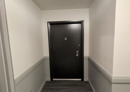 415 Montana Avenue - Photo 1