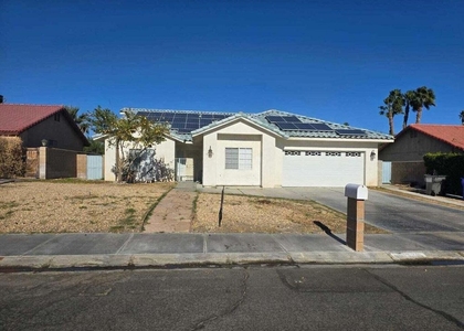 68320 Espada Road - Photo 1