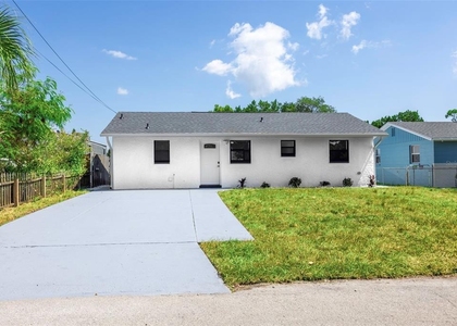 14820 Atlantic Avenue - Photo 1