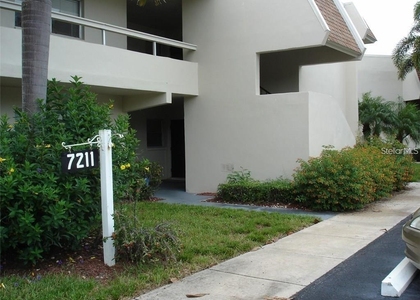 7211 W Country Club Drive N - Photo 1