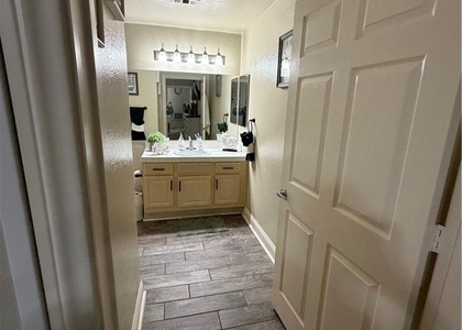 5250 S Rainbow Boulevard - Photo 1
