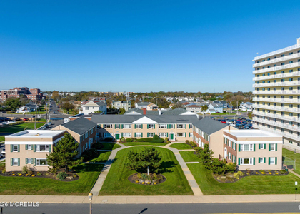 220 Ocean Avenue - Photo 1