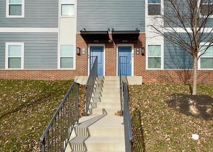 5908 Arizona Avenue - Photo 1