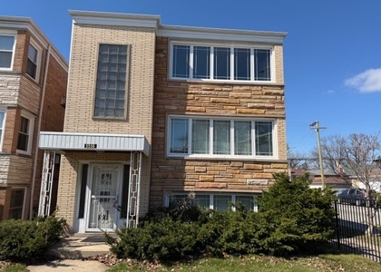 5556 N Central Avenue - Photo 1