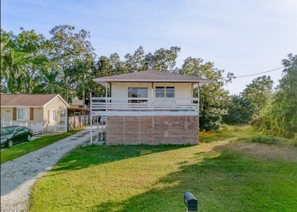 3909 3rd Street Sw - Photo 1