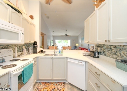 28280 Pine Haven Way - Photo 1