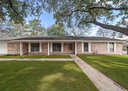 1104 Hillcrest Drive - Photo 1