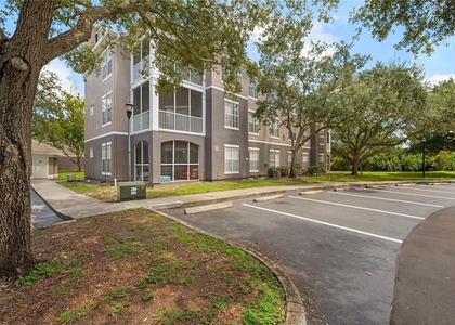 9301 Crescent Loop Circle - Photo 1