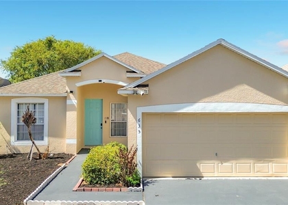 635 Knollwood Drive - Photo 1