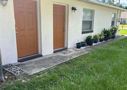 704 Sunset Avenue - Photo 1