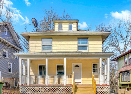 341 Lincoln Street - Photo 1