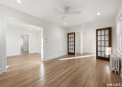 44 Lorraine Terrace - Photo 1