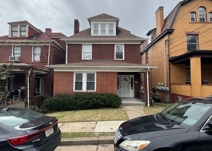 527 Halsey Ave - Photo 1