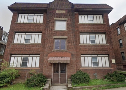 19 Singer Ave - Photo 1
