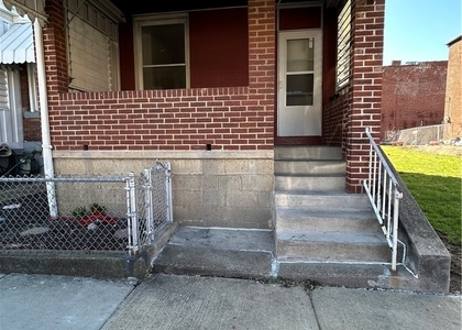 208 W Elizabeth St. - Photo 1