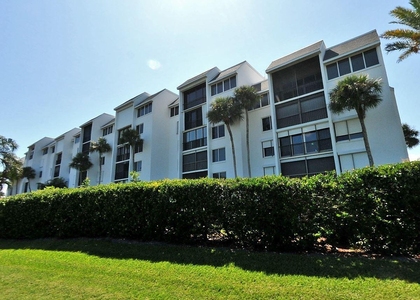 2400 S Ocean Drive - Photo 1
