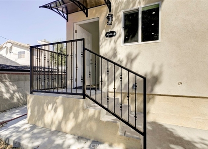 7044 3 Greeley - Photo 1