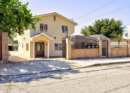 1-7044 Greeley - Photo 1