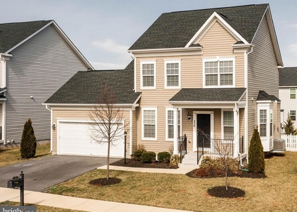 220 Centennial Drive - Photo 1