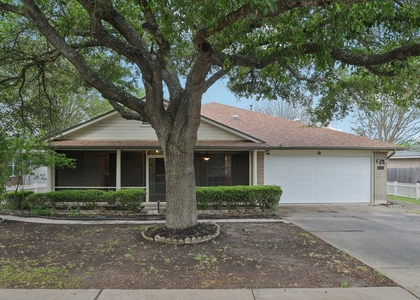 1300 Leah Ln - Photo 1