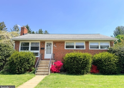 1307 Malbay Drive - Photo 1
