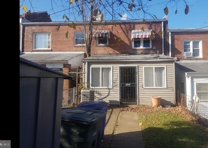 1143 19th Street Ne - Photo 1