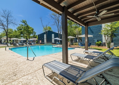 200 Hallow Tree Lane - Photo 1