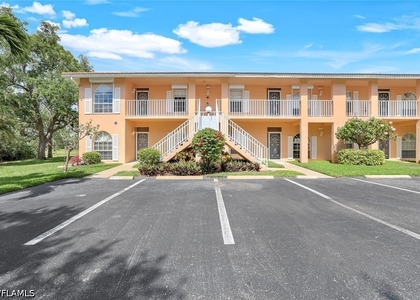 555 Augusta Boulevard - Photo 1