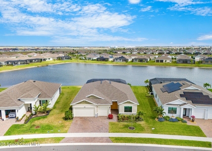 1082 Great Belt Circle - Photo 1
