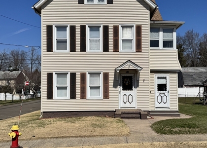254 Ward Street - Photo 1