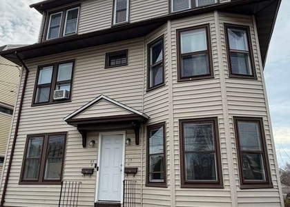 33 Marion Street - Photo 1