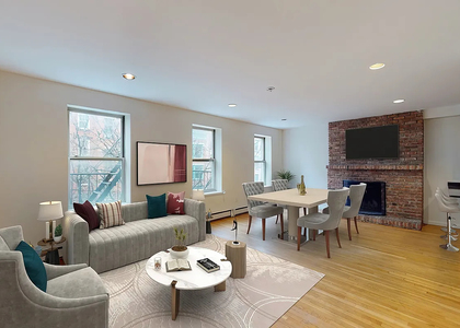 West Broadway - Photo 1
