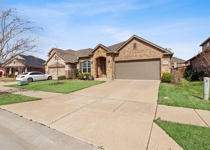 16609 Lincoln Park Lane - Photo 1