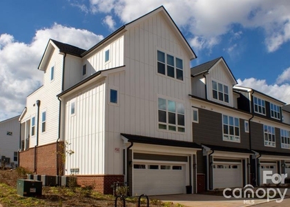 17014 Fairmount Way - Photo 1