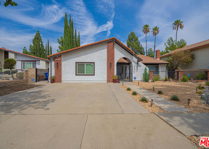 21315 Kingsbury Street - Photo 1