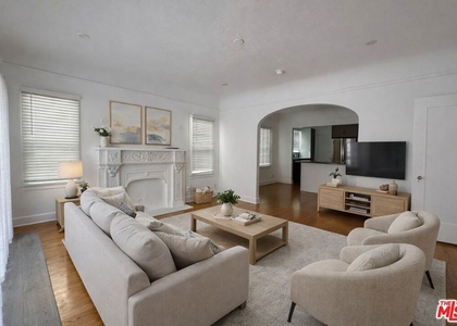 856 S Gramercy Place - Photo 1